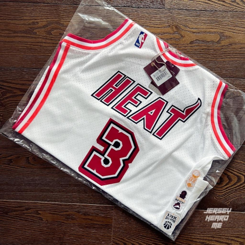 【球衣藏家】Wade Miami Heats HOF 閃電俠 偉德 熱火 名人堂 M&amp;N SW NBA 球迷版 球衣