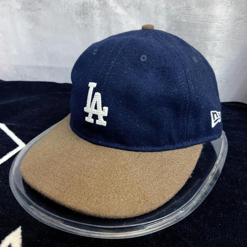 【球衣藏家】LA Dodgers 洛杉磯 道奇 深藍 燈芯絨 鐵扣 New Era 可調式 老帽 MLB Dad Hat