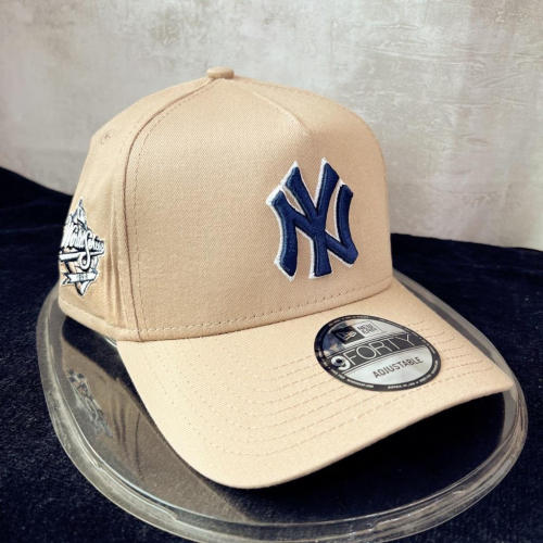 【球衣藏家】New Era 紐約 洋基 Yankees 奶茶 世界大賽 排扣 可調式 老帽 MLB Dad Hat