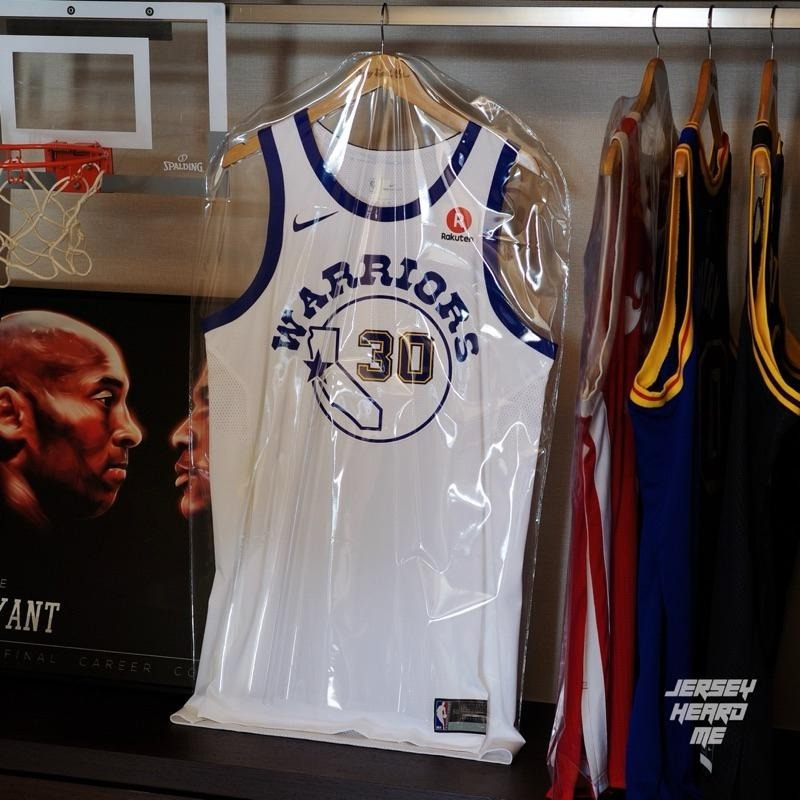 【球衣藏家】服飾 萬用 NBA球衣 推薦 精裝版 防塵袋 單一尺寸 精裝 厚實 收納 高品質 美觀 收藏 衣櫃使用-細節圖4