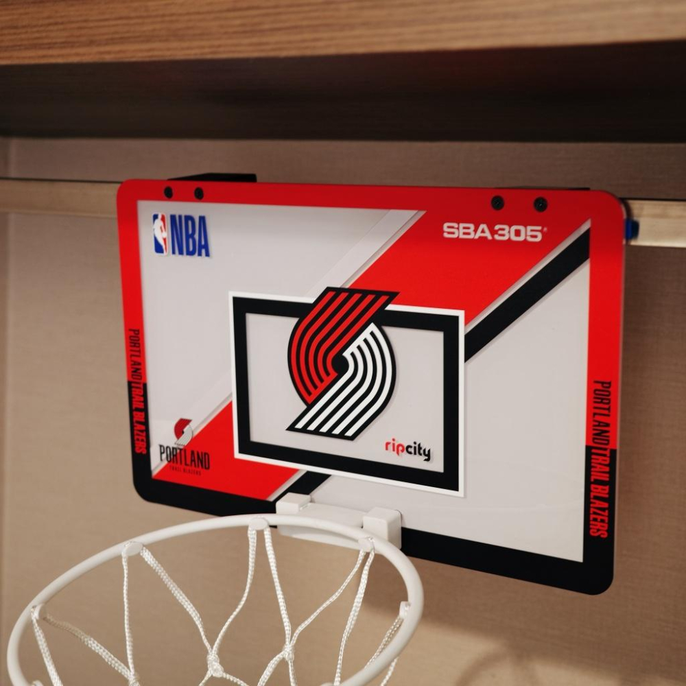【球衣藏家】SBA305 台灣總代理 NBA 官方授權 壁掛式 室內 玩具 小籃框 MINI款 - 拓荒者 附小籃球-細節圖2