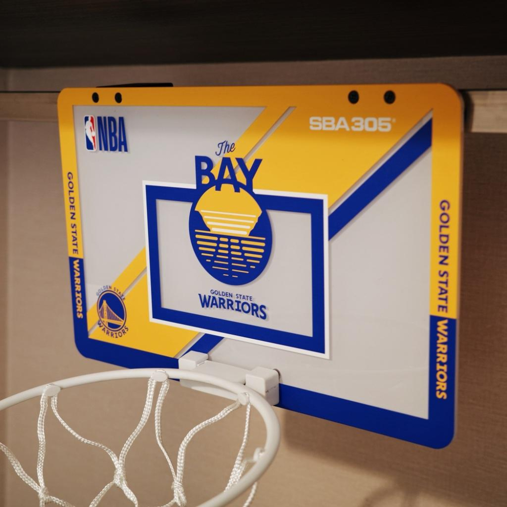 【球衣藏家】SBA305 台灣總代理 NBA 官方授權 壁掛式 居家 室內 玩具 小籃框 MINI款 - 勇士 附小籃球-細節圖2