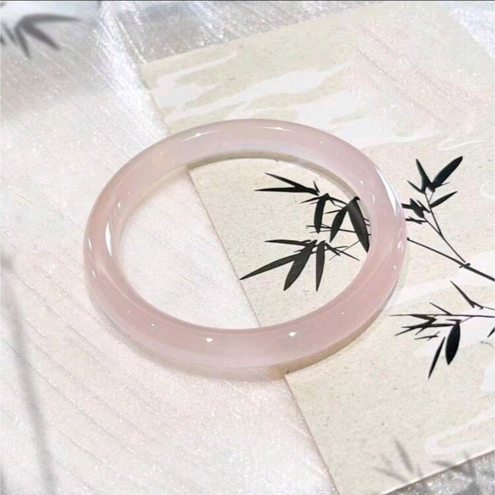粉色