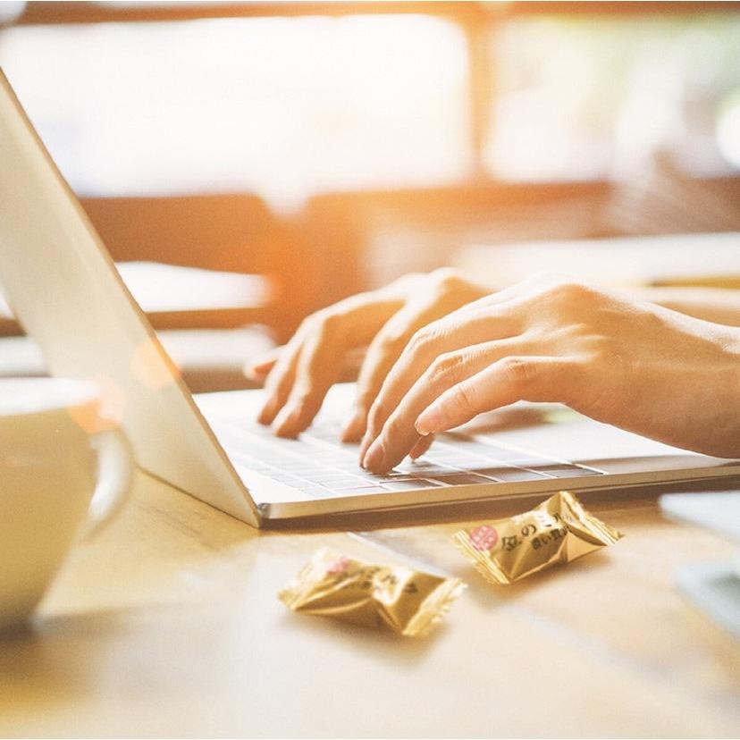 愛的小舖-甘樂 金的牛奶硬糖 641公克  效期: 2024年8月份-細節圖2