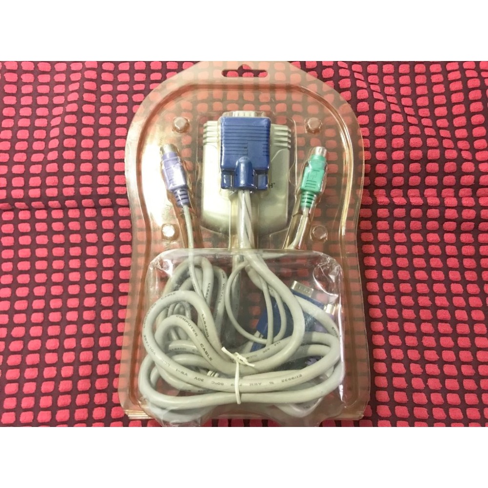 NuSWITCH 數位式 1對2螢幕分配器 VGA分享器 1進2出 1組螢幕滑鼠鍵盤給2台電腦共用 kvm切換-細節圖2