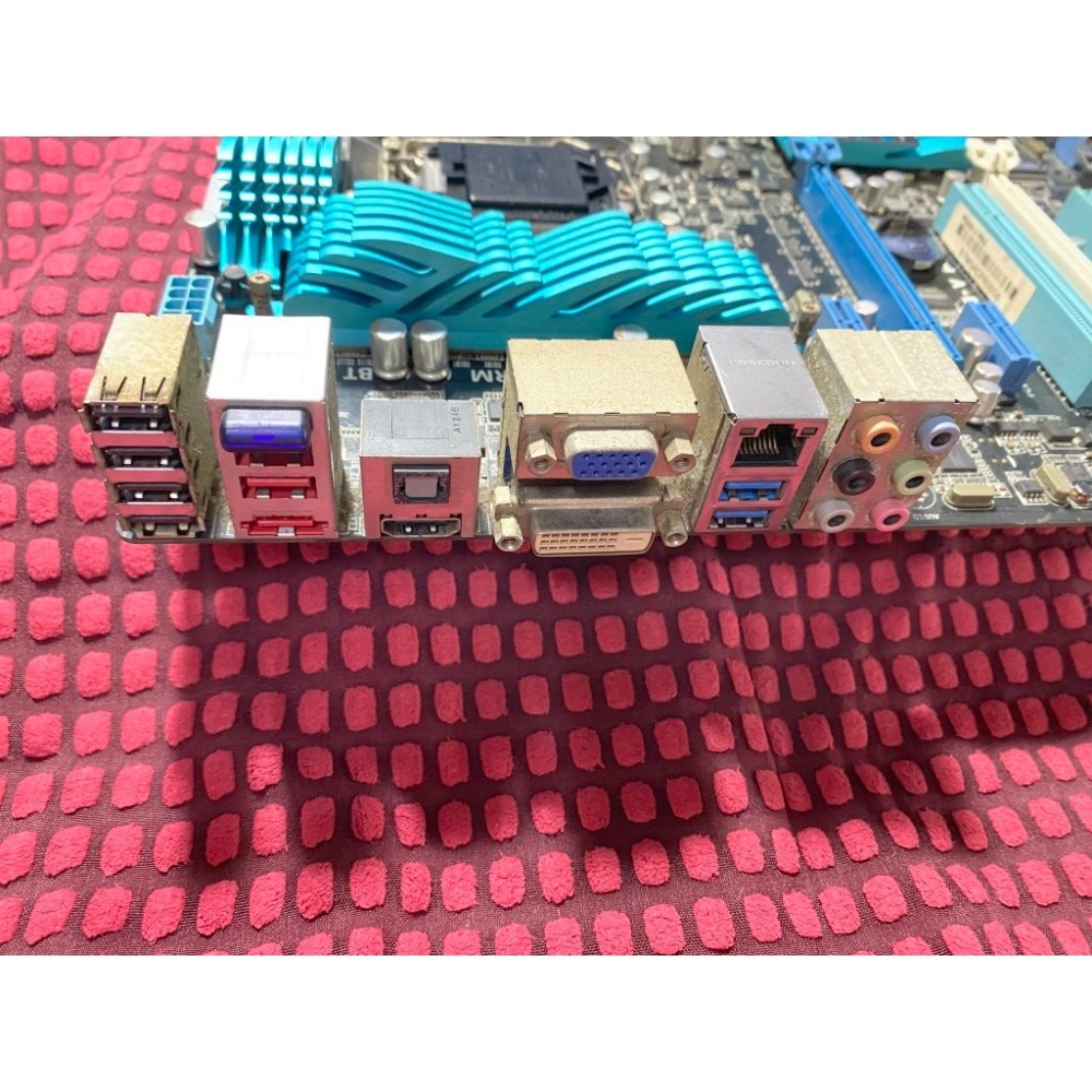 ASUS P8Z68-V PRO/GEN3  故障 可開機 有畫面 會爆power 殺肉機 當壞的賣 有擋板 詳內述-細節圖2