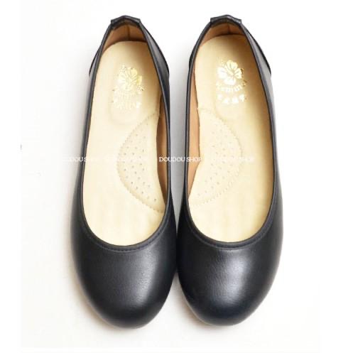 台灣製 現貨☆MIT小資女經典百搭 乳膠厚鞋墊OL 平厚底包鞋☆黑（22.5～25.5）-細節圖4