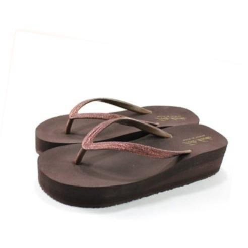 ￼台灣製 現貨+預購✨春夏新品-典雅 金蔥 亮片 點綴 厚底 人字 海灘 涼拖☆ 黑 人字拖 夾腳拖 防水-細節圖2