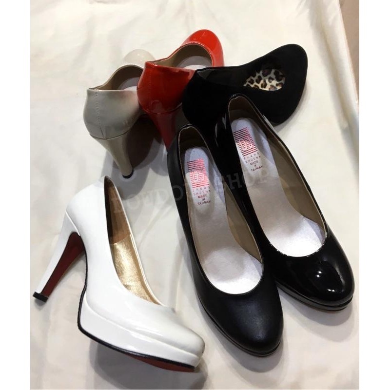 台灣製 現貨+預購☆MIT百搭漆皮圓頭厚底高跟鞋/婚禮  新娘鞋  婚宴鞋 OL款☆黑 / 白/ 紅/米-細節圖2