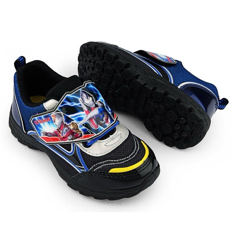 台灣製 現貨 限量特惠🌈專櫃鞋品✨ULTRAMAN 超人力霸王 兒童球鞋 透氣 止滑 柔軟 兒童布鞋 兒童運動鞋 奧特曼-細節圖2