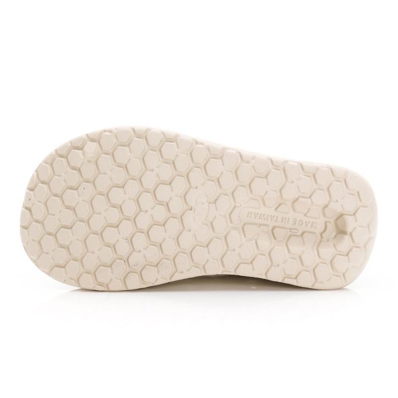 台灣製  現貨+預購✨角落小夥伴 兒童防水洞洞鞋✨ 速乾透氣  一體成型輕量止滑  休閒懶人鞋 輕便鞋 角落生物 奶茶色-細節圖5