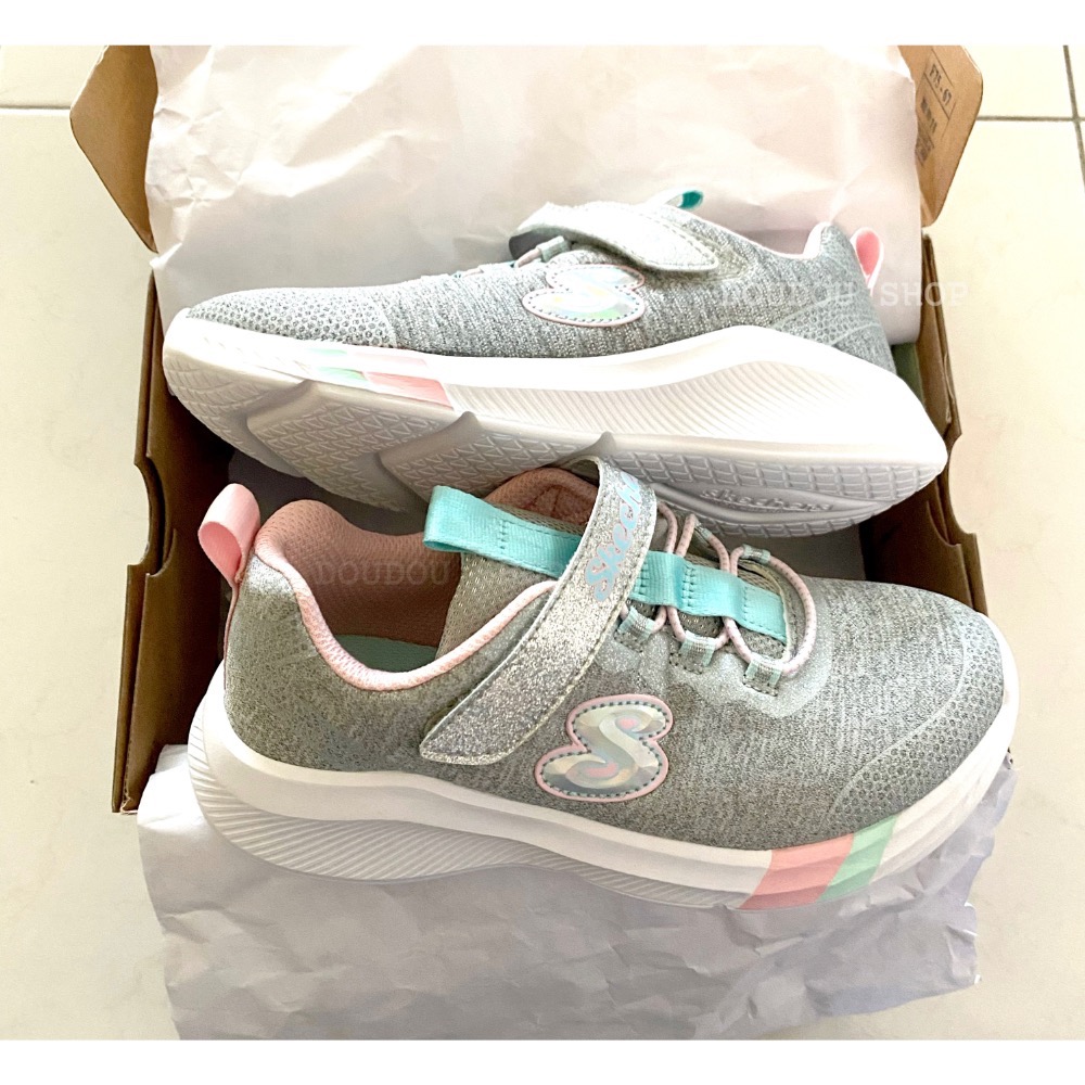 SKECHER  限量出清 特價 女童運動鞋 慢跑鞋 輕量 柔軟 透氣 灰 兒童運動鞋 中童-細節圖4