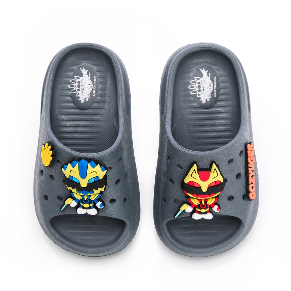 台灣製 第一戰隊五獸者 童 EVA拖鞋 輕量 防水 一片式拖鞋 兒童拖鞋 速乾 防水拖鞋 室內拖鞋 戶外拖鞋 深灰-細節圖3