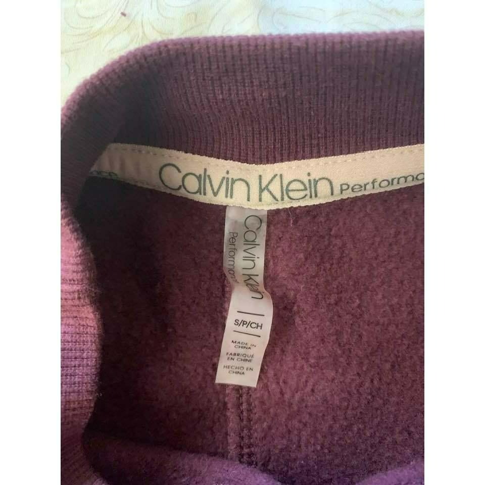 【二手】Calvin Klein 女圓領長袖上衣-細節圖3