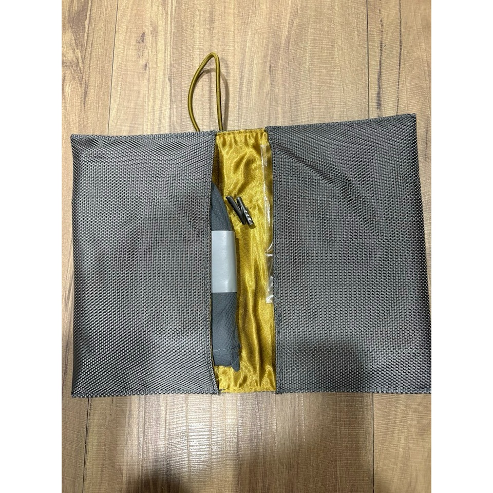 收納包(有摺痕)圖三圖四