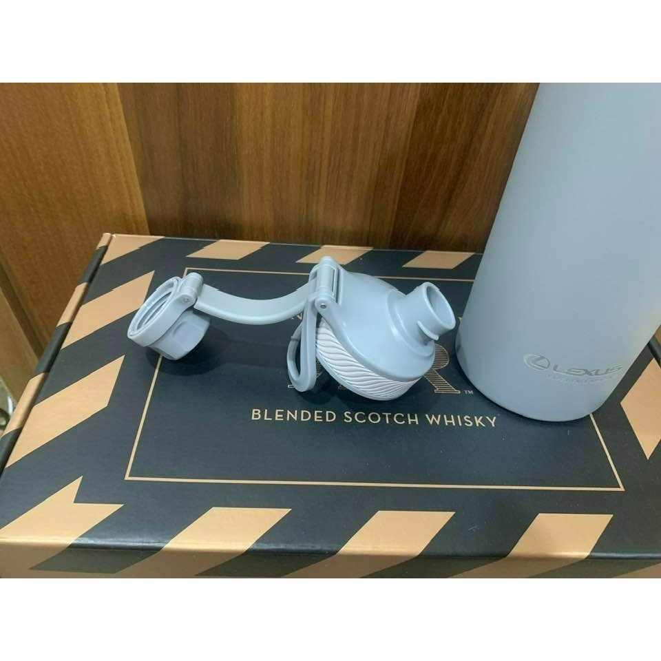 Lexus * 康寧餐具 304不鏽鋼保溫保冰運動瓶 1200ml-細節圖2