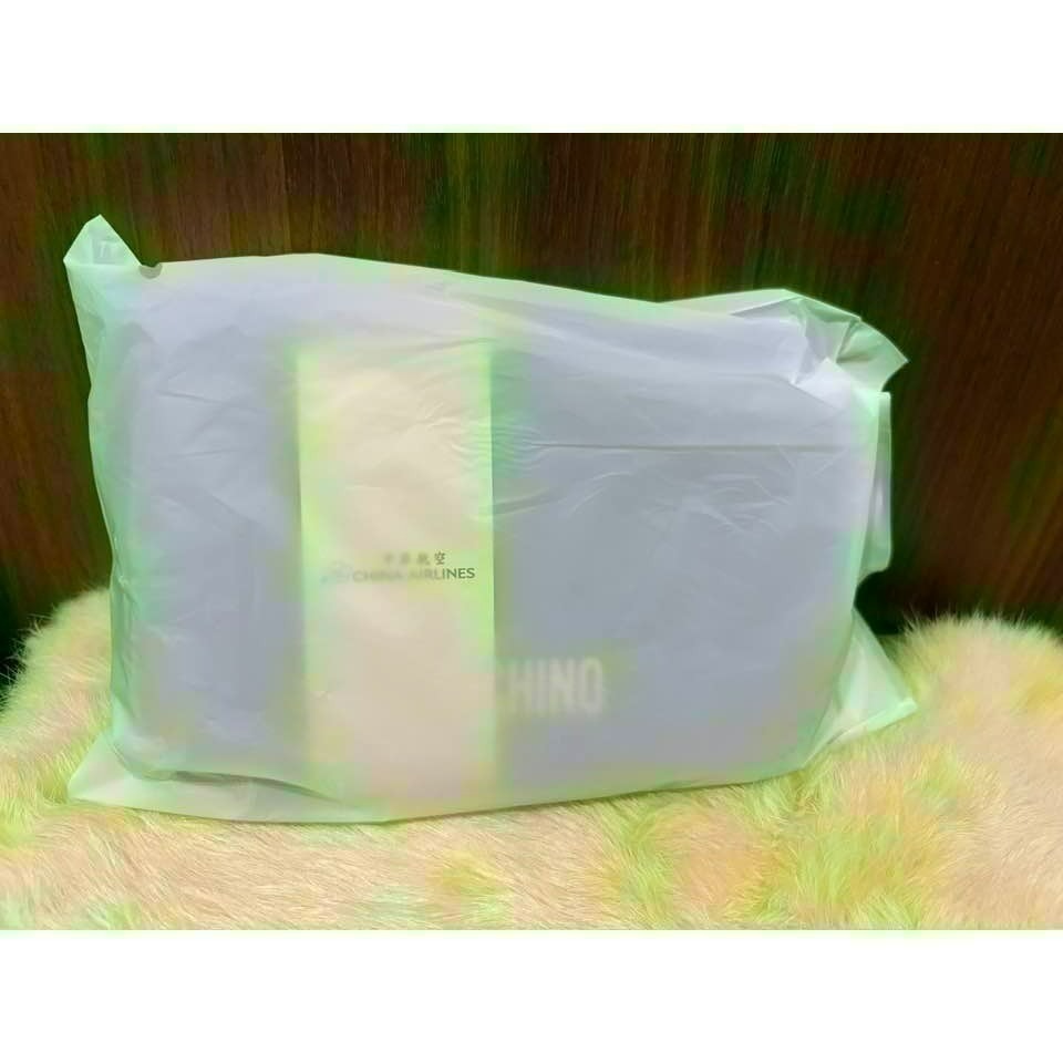 華航 2025 新色 晨霧灰 明曦黃 豪華商務艙 Moschino 過夜包 盥洗包-細節圖3