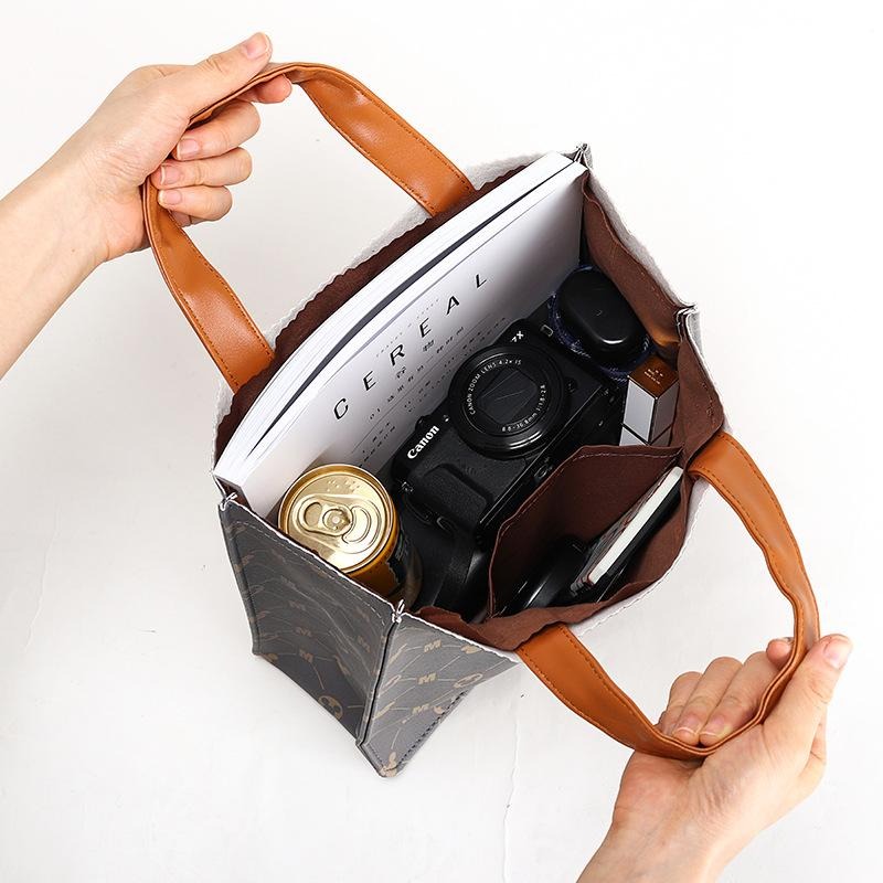 正版✨經典米奇皮革手提袋托特包 灰色款 迪士尼托特包手提袋 十字紋提袋 PVC防水表面（平行輸入代購）-細節圖3