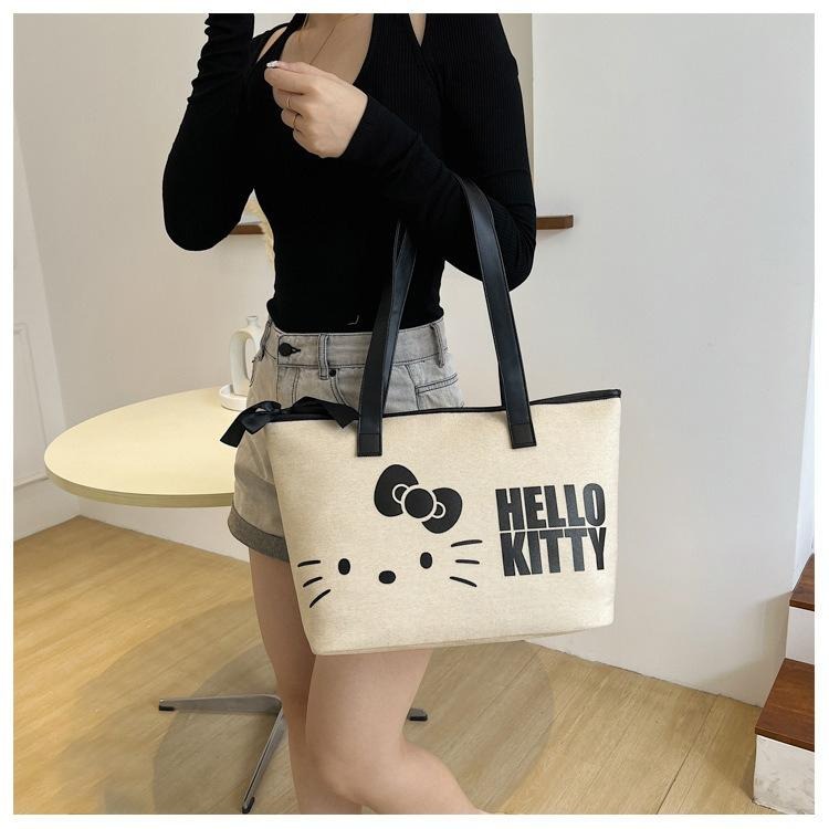正版✨Hello Kitty帆布收納包 手提袋 托特包 凱蒂貓系列包 大容量包包 媽咪包 黑米兩色可選（平行輸入代購）-細節圖8