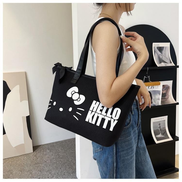 正版✨Hello Kitty帆布收納包 手提袋 托特包 凱蒂貓系列包 大容量包包 媽咪包 黑米兩色可選（平行輸入代購）-細節圖9