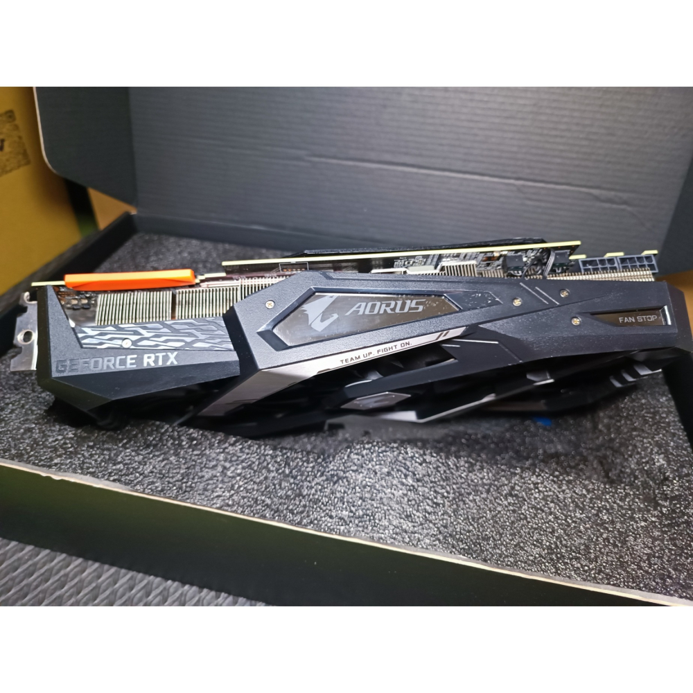 【GIGABYTE技嘉】AORUS GeForce RTX™ 2080 XTREME 8G 鷹神信仰三環燈〈保固內〉-細節圖4
