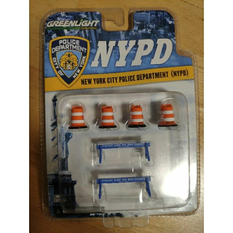 Greenlight 綠光 全新未拆 NYPD 場景組 場景 人偶 路障 三角錐 非tomica-細節圖4