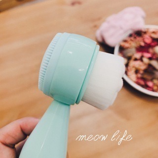 Meow life 貓爪洗臉刷 貓掌造型洗臉刷 矽膠洗臉刷 潔面刷 毛孔清潔 3D服貼 [台灣現貨]-細節圖6
