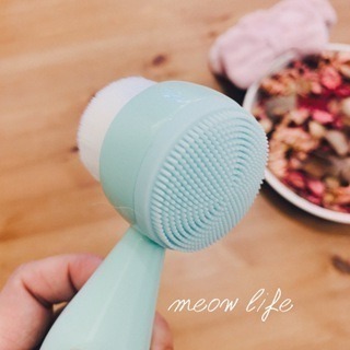 Meow life 貓爪洗臉刷 貓掌造型洗臉刷 矽膠洗臉刷 潔面刷 毛孔清潔 3D服貼 [台灣現貨]-細節圖7