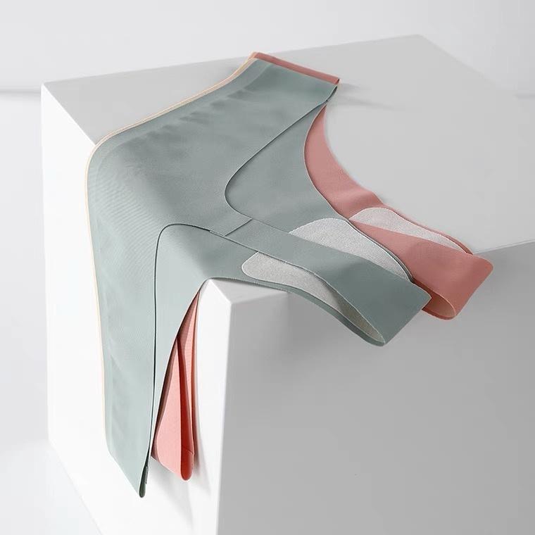 【台中現貨】 無痕內褲 T內褲 運動內褲 無痕 丁字褲 性感丁字褲 健身 蠶絲褲底 女內褲 丁字褲 瑜珈內褲 無痕冰絲-細節圖9