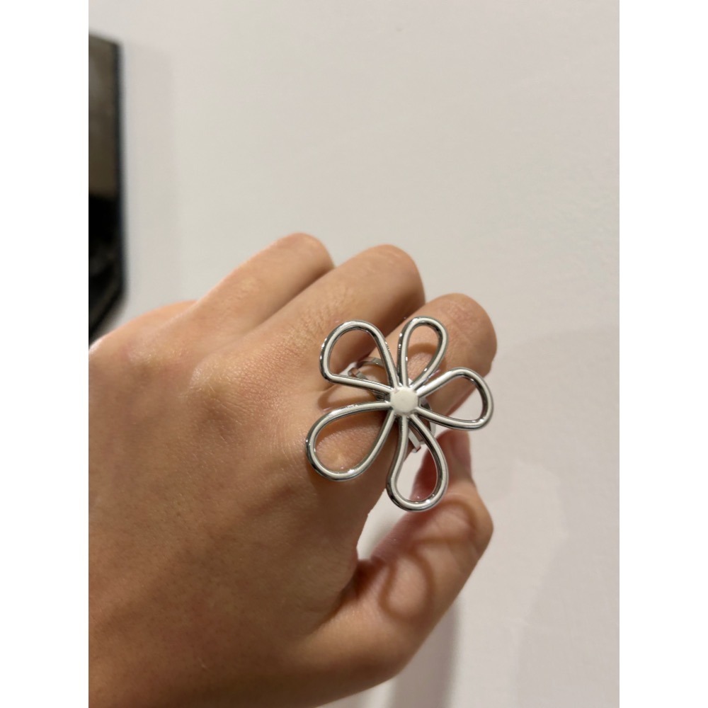 大花花線條款戒指-細節圖3