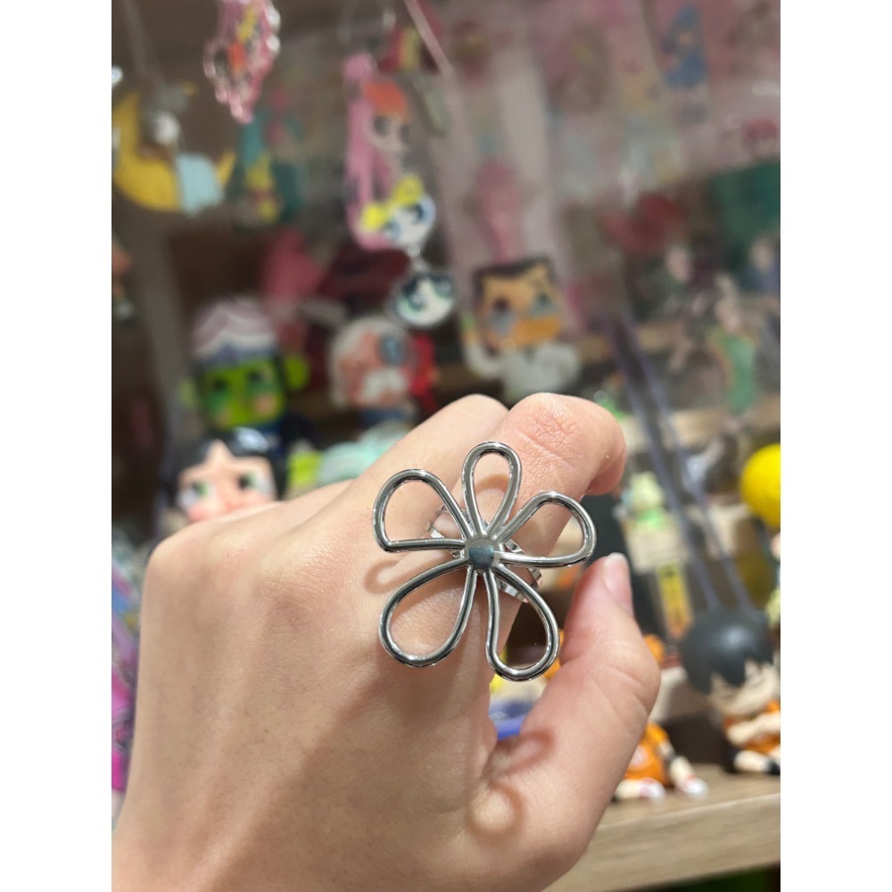 大花花線條款戒指-細節圖8