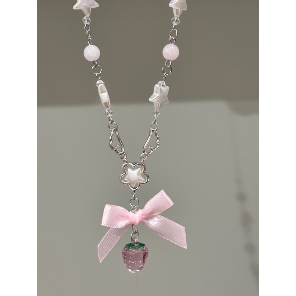 ＼可愛/ 粉色 草莓項鍊🍓 （偏長）-細節圖2