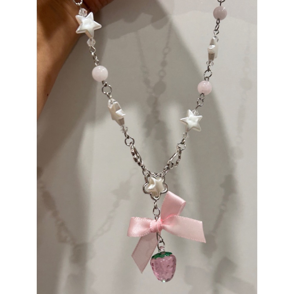 ＼可愛/ 粉色 草莓項鍊🍓 （偏長）-細節圖4