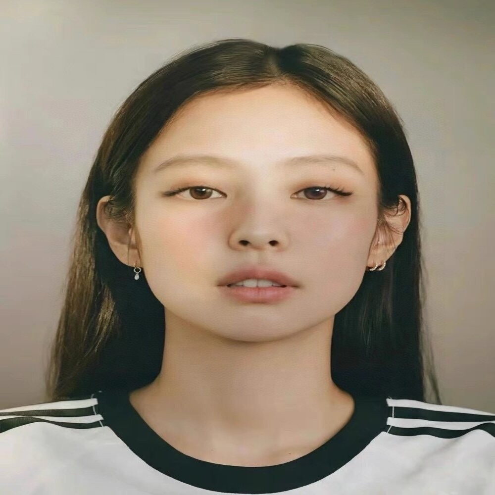 【WhiteKuo】18kJennie明星同款耳環 小紅書爆款 培育鑽石垂墜耳針-細節圖7