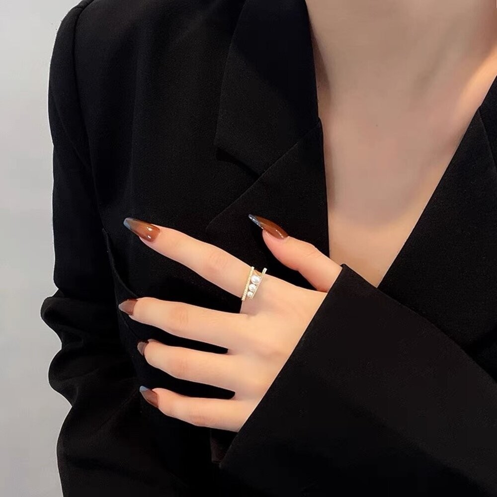 【WhiteKuo】18k高級感回頭率百分百平衡木珍珠戒指-細節圖6