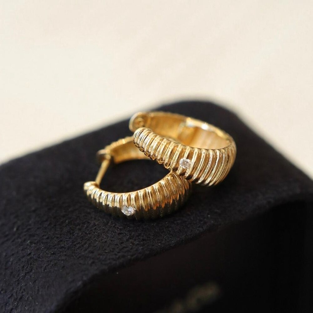 【WhiteKuo】18k鑽石復古時尚耳扣-細節圖2