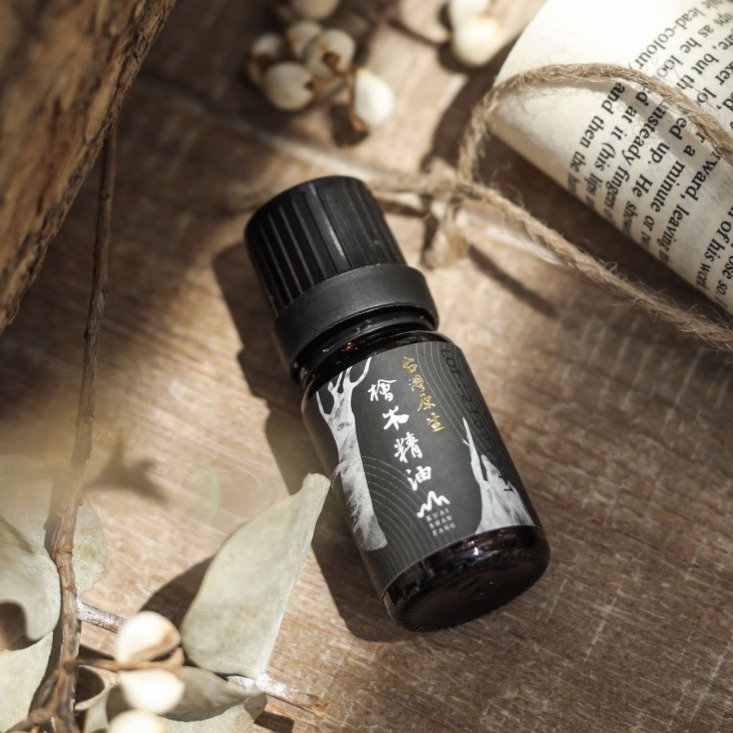 台灣原生檜木精油10ml (滴瓶)-細節圖3