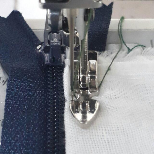 永昇縫紉：家用車桌上型縫紉機 單邊拉鍊壓腳