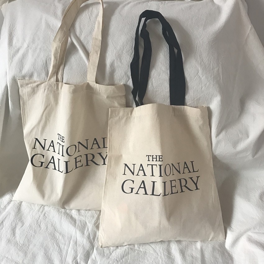 〔預購〕畫廊字母帆布袋 帆布包（2款）-細節圖4