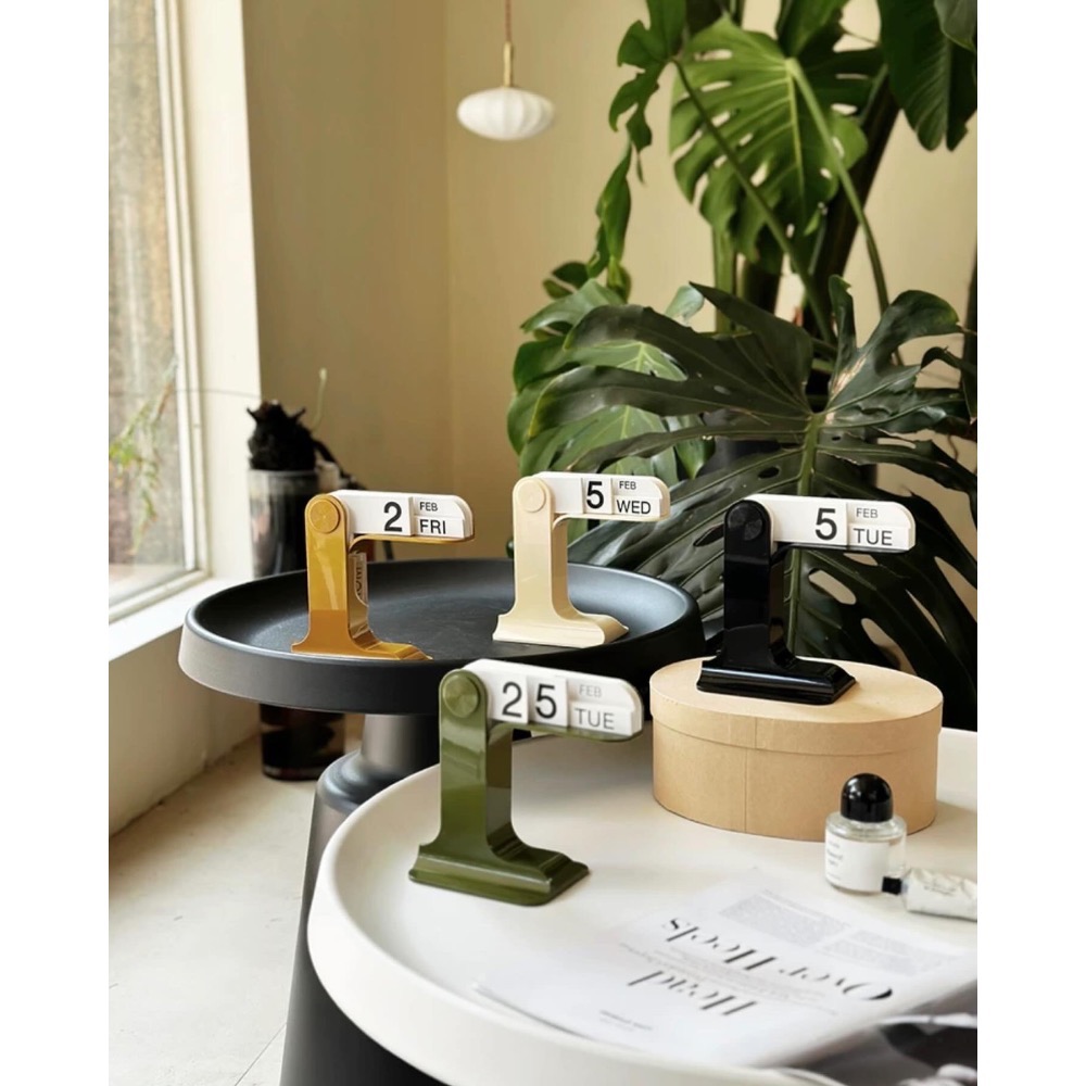 〔預購〕簡約風格桌上翻頁式日曆萬年曆(5colors)-細節圖7