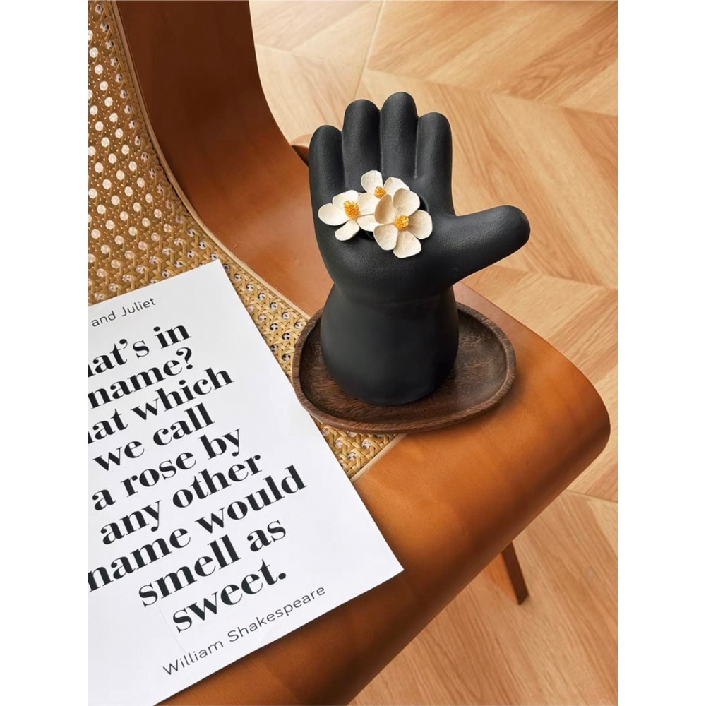 〔預購〕胖胖手燭台（白/黑）陶瓷 送禮 入厝禮 送禮推薦 創意-細節圖7