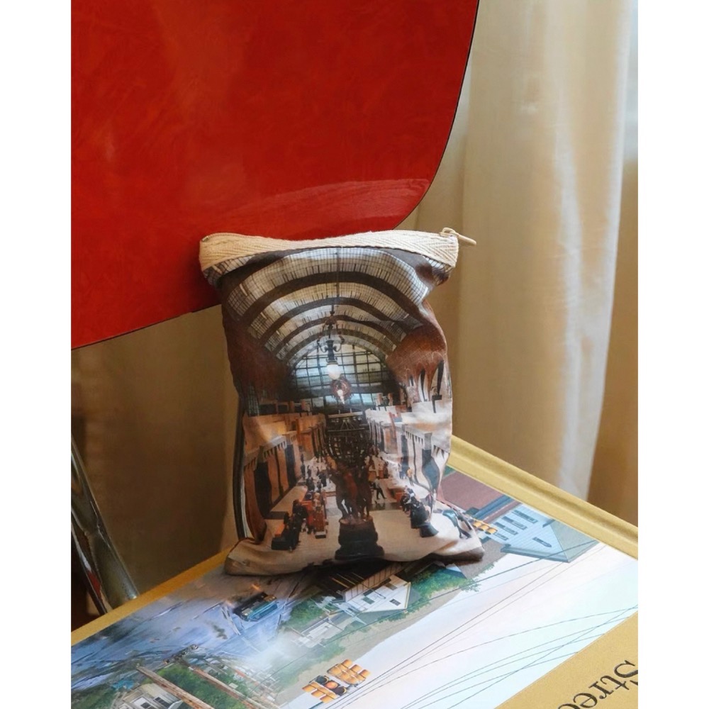 〔預購〕巴黎藝文棉布收納包 刺繡 筆袋 文具袋 收納袋 送禮 送禮推薦 居家擺飾 多用途-細節圖8