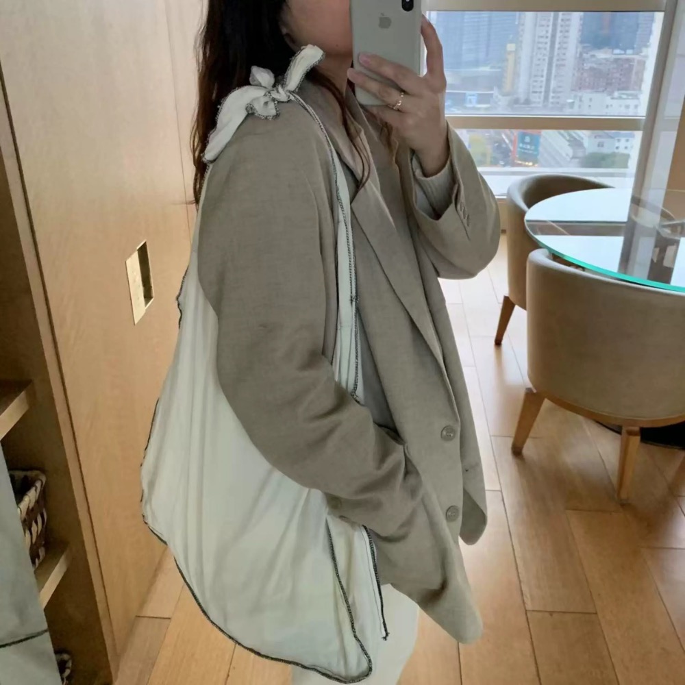 〔預購〕薄款單肩打結小眾設計車縫線大容量包 布包 肩背包-細節圖9