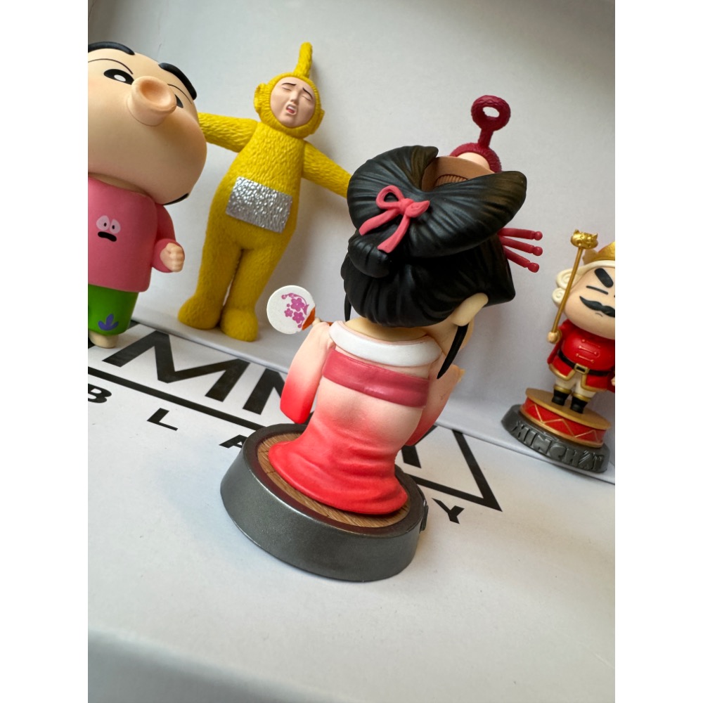 世界款小新｜現貨🩵每隻都有重量 實體有夠好看💥-細節圖3