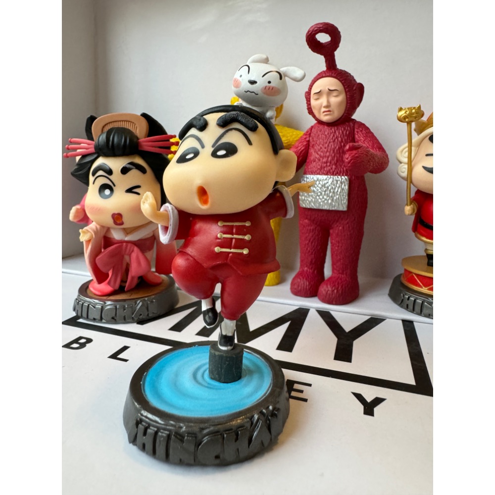 世界款小新｜現貨🩵每隻都有重量 實體有夠好看💥-細節圖4