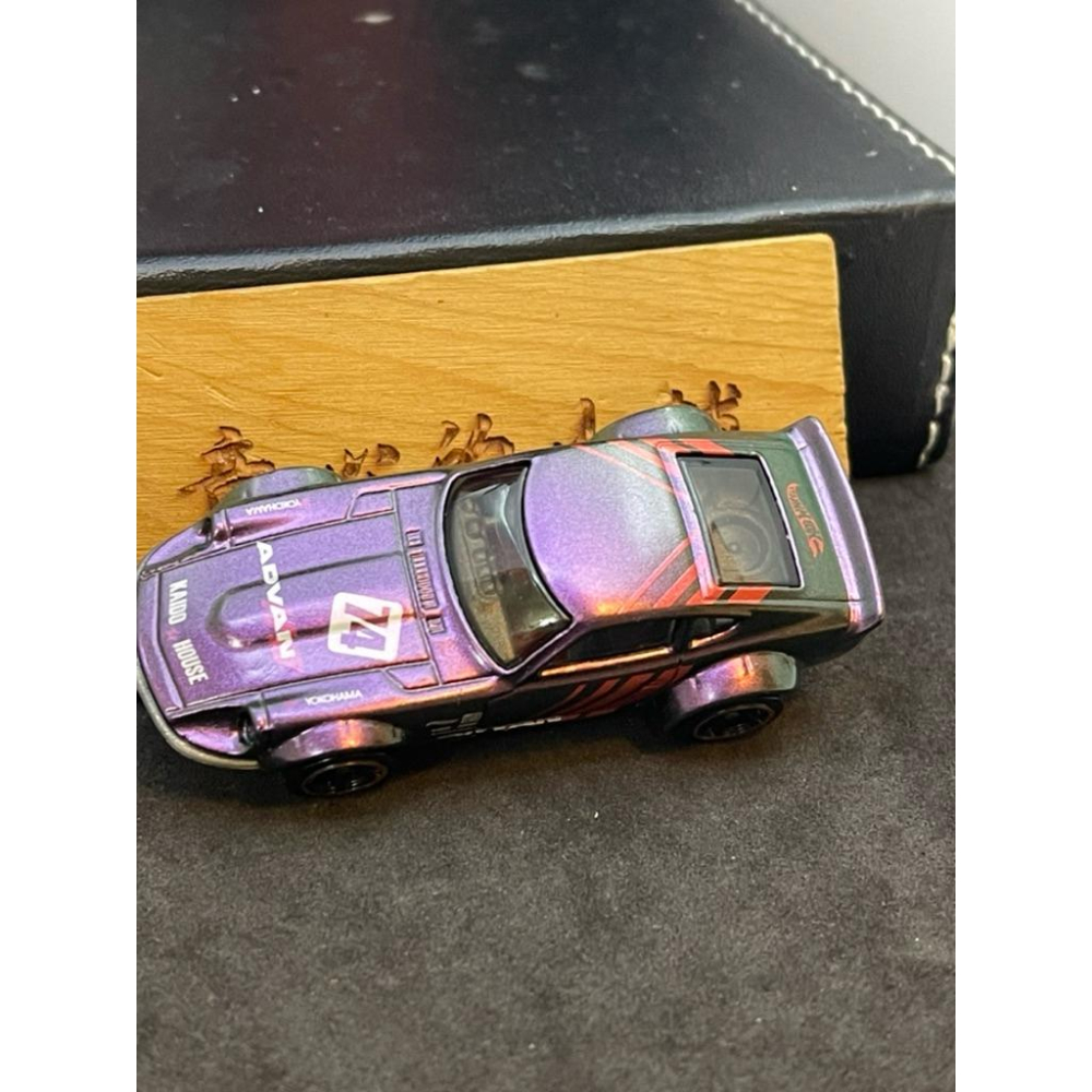 hot wheels 新風火輪小汽車 NISSAN FAIRLADY Z 變色龍烤漆-細節圖3