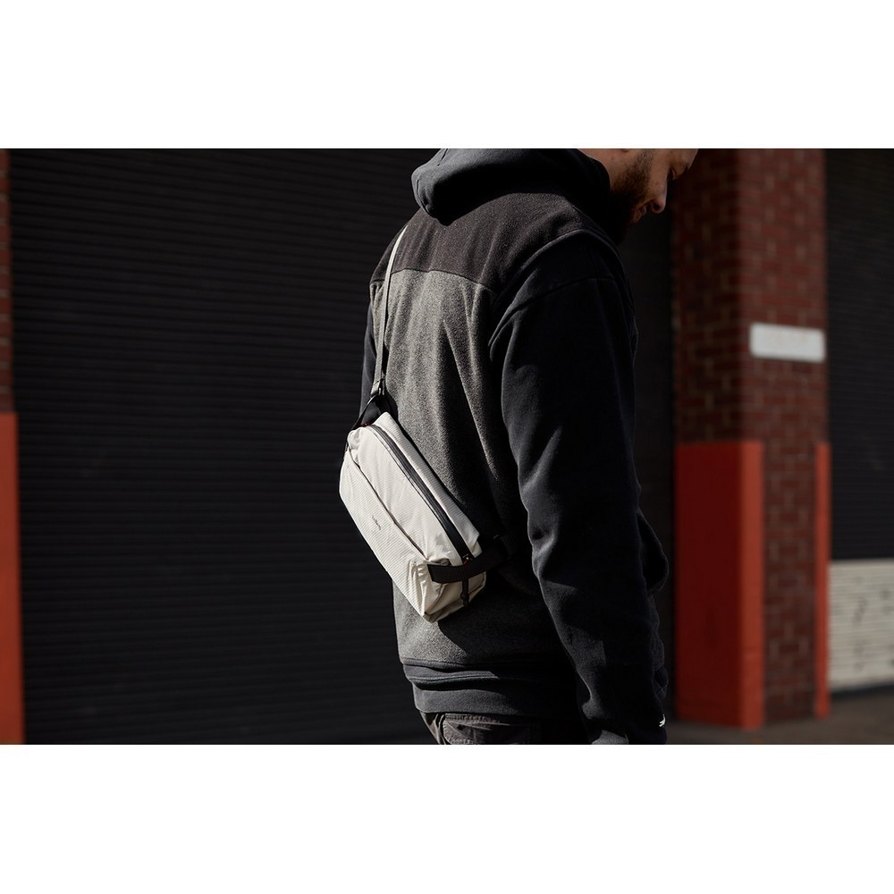 Bellroy Lite Sling 斜背包(BLLA)-細節圖9