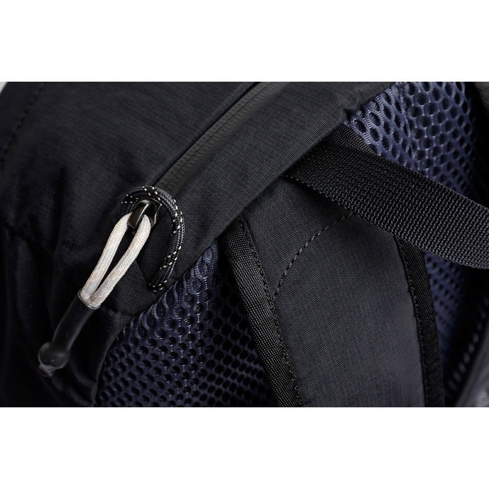 Bellroy Lite Daypack 20L 超輕量後背包(BLDA)-細節圖4