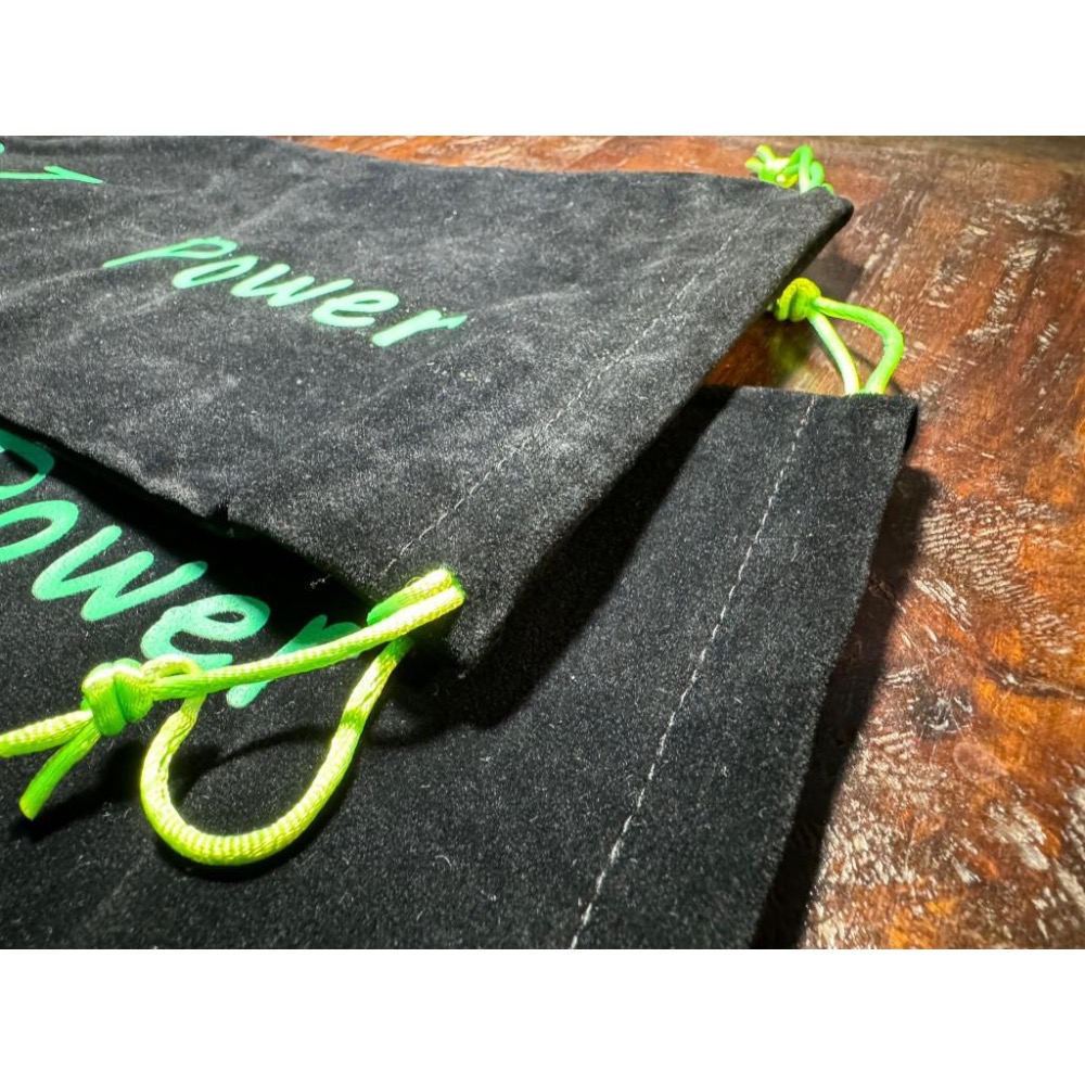 厚款黑色絨布袋 原廠X8藍芽音箱訂製防塵袋 夜魔版拉繩束口袋 飾品首飾禮品包裝袋 耳機收納 音箱束口袋 旅行3C收納袋-細節圖6