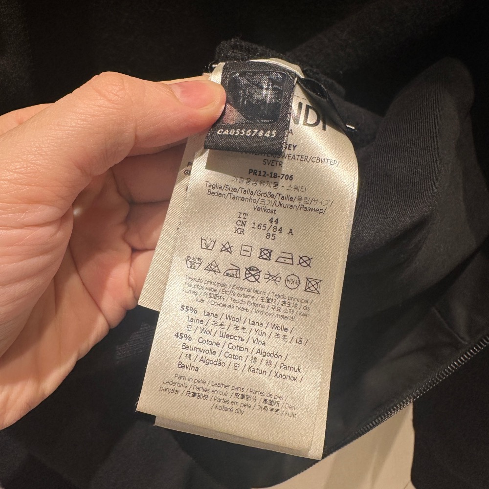 近全新｜FENDI 刷毛長版外套｜刷毛外套｜男女皆可穿｜S,M號｜冬季保暖-細節圖8